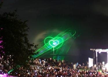 Laserprojektion auf unser Hydroschild (Wasserwand)